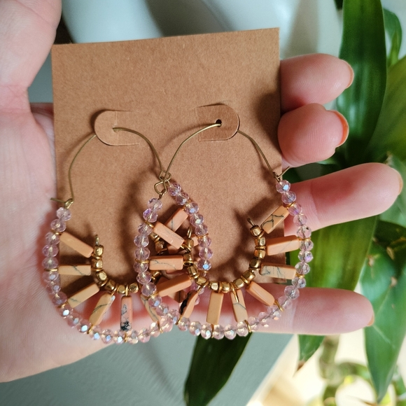 S/S23 Delicate Boho Earrings - Picture 4 of 14